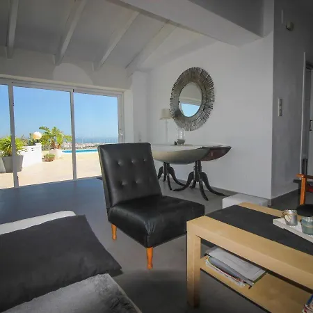 Denia, 4 Dormitorios, 8 Personas - Es-262-24 Villa Dénia
